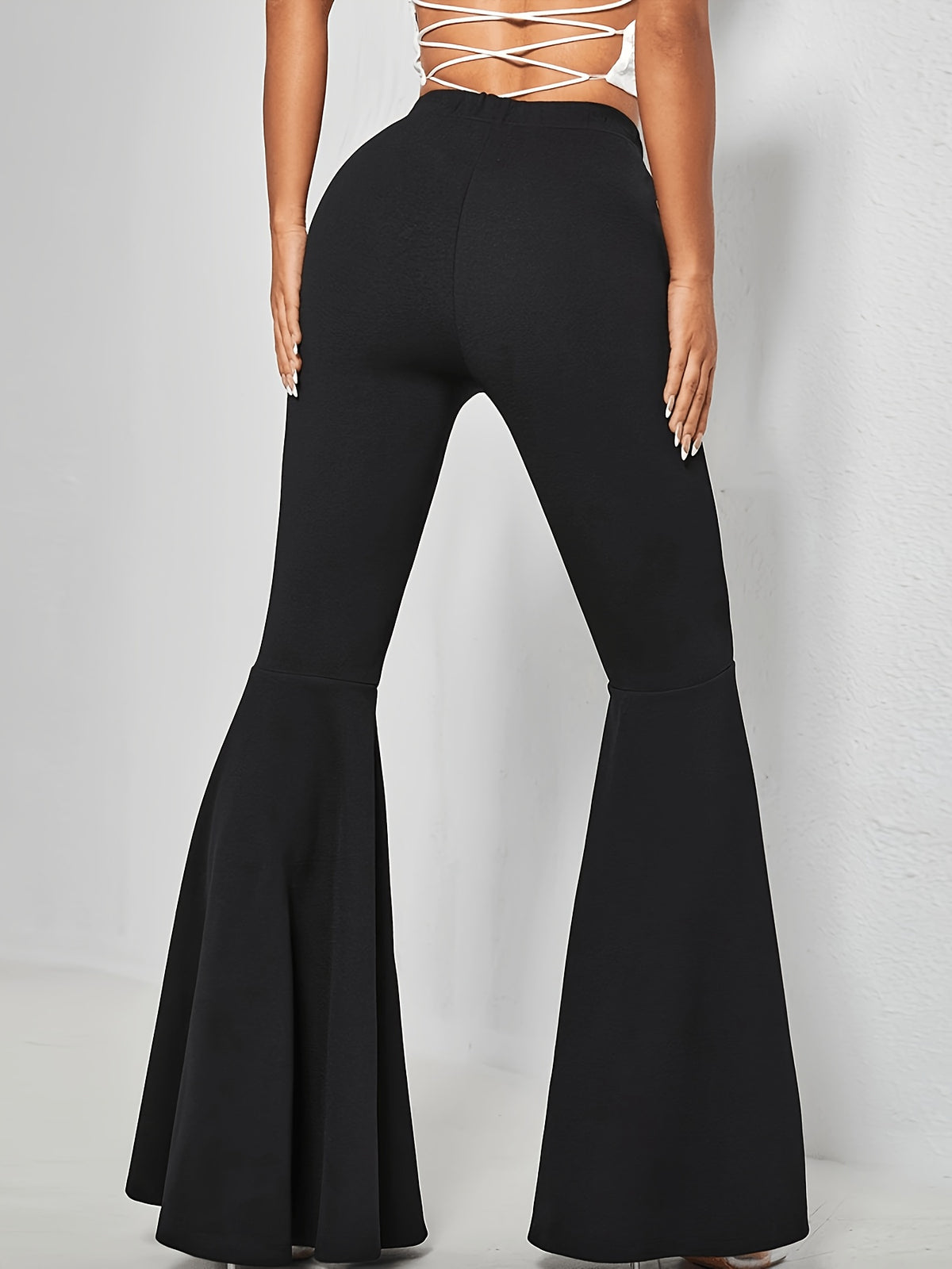 Waist Cinching Slim Thigh Flare Yoga Pants - Black