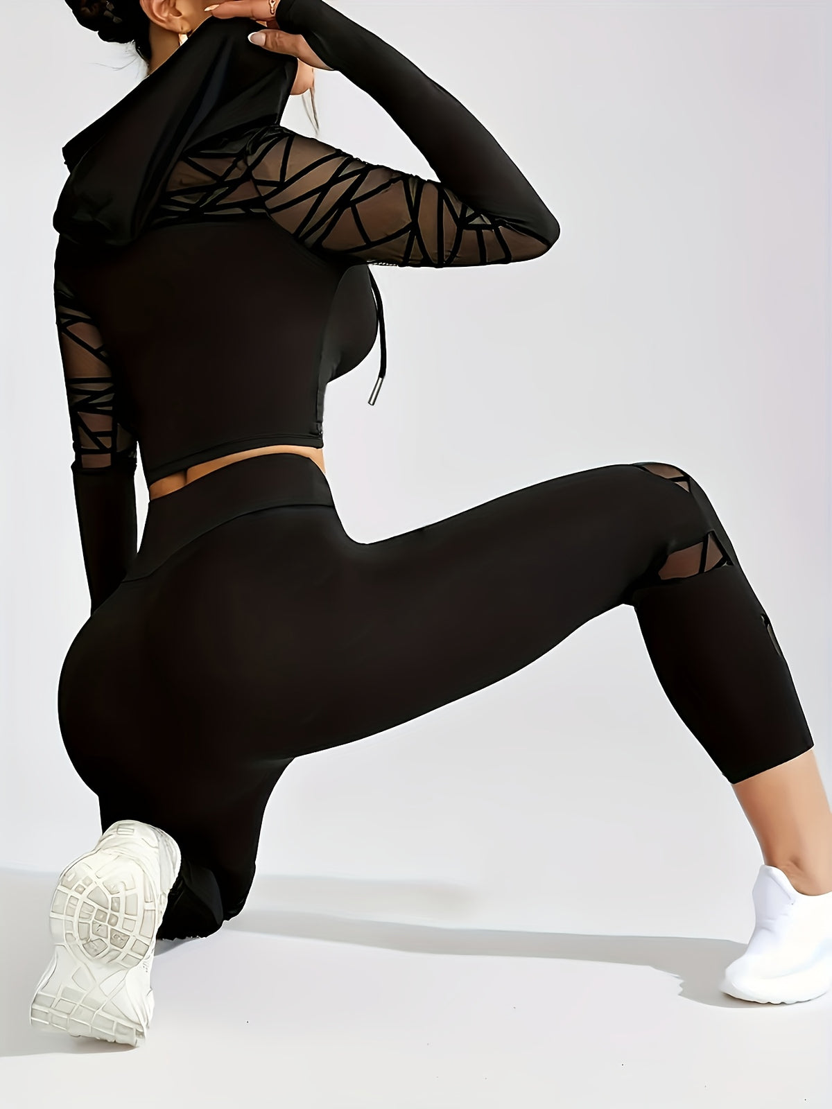Cropped Thumbhole Lightweight Hoodie - Black