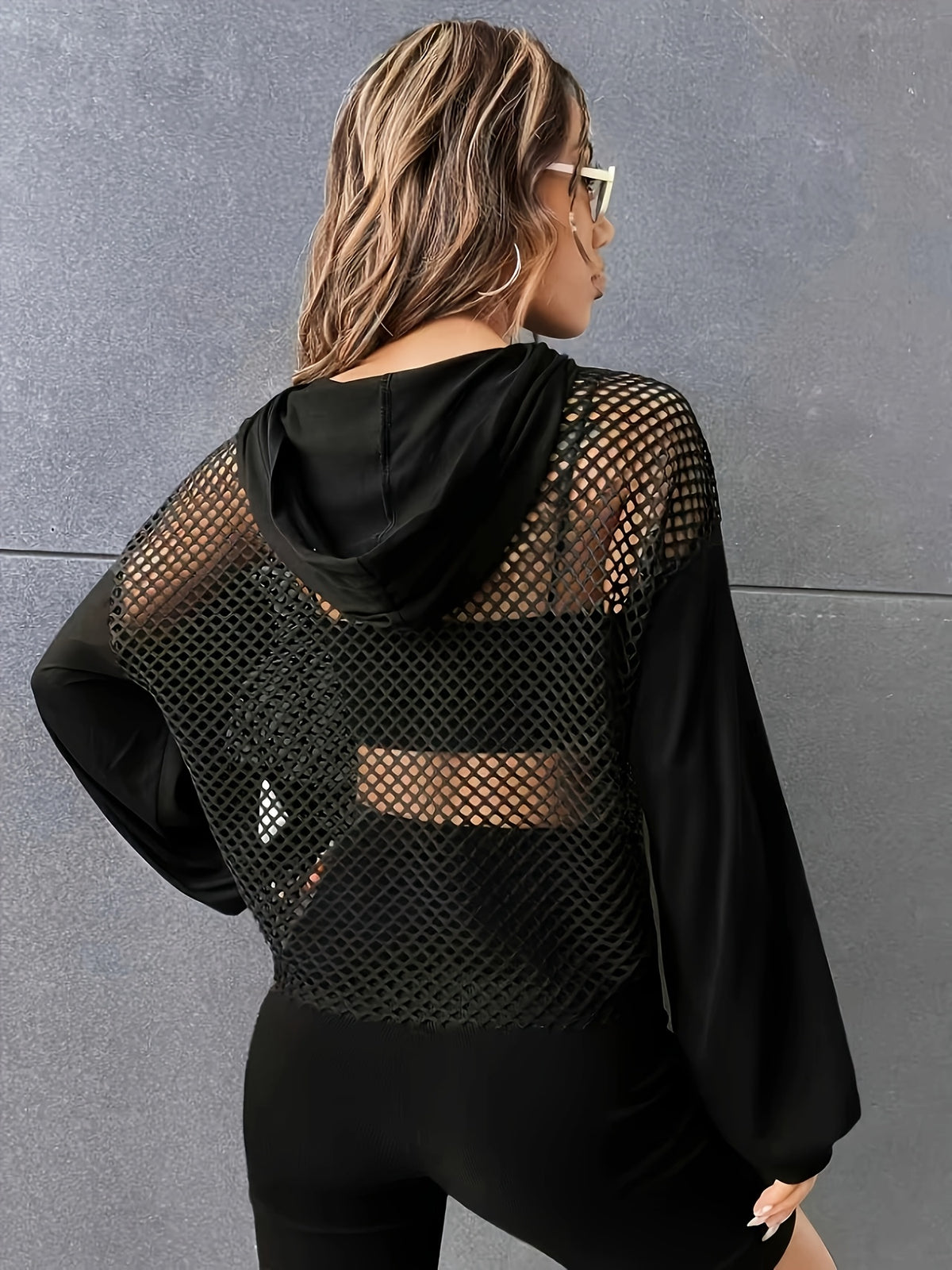 Grid Mesh Panel Hooded Sports Top - Black