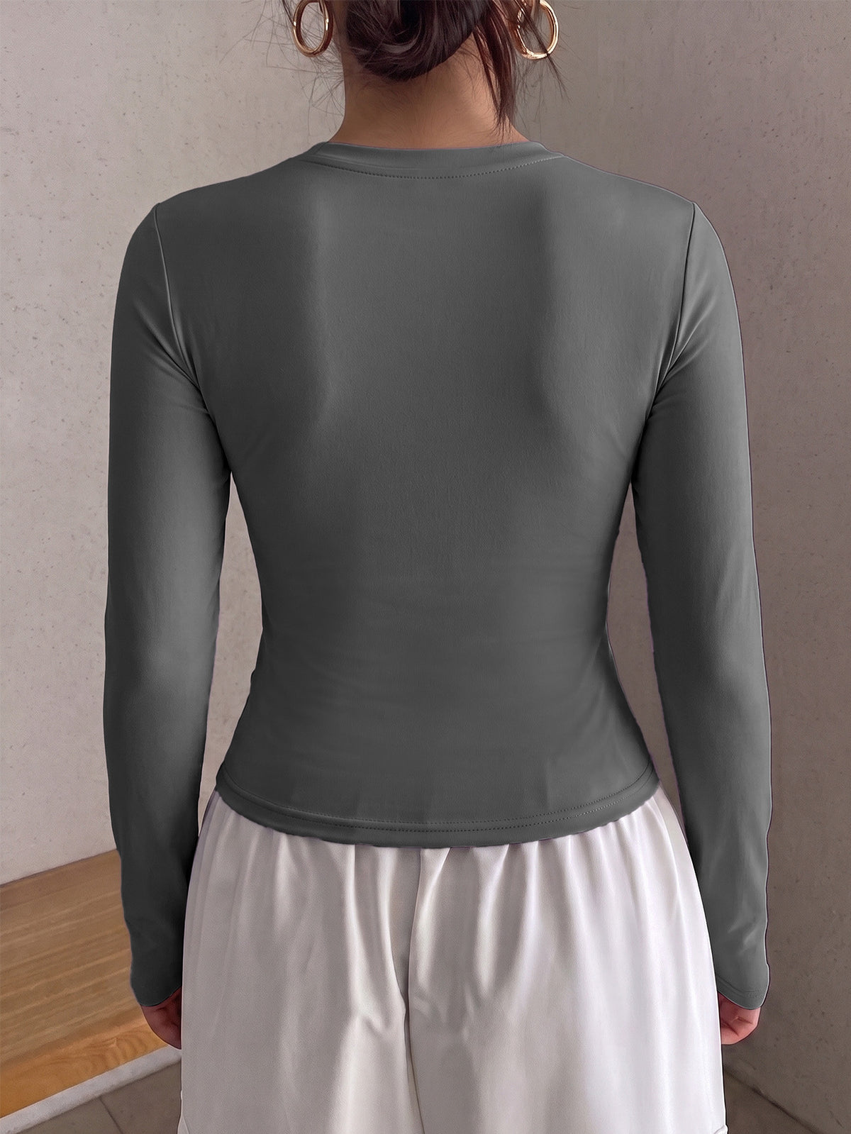 Round Neck Shaping Long Sleeve Top - Grey