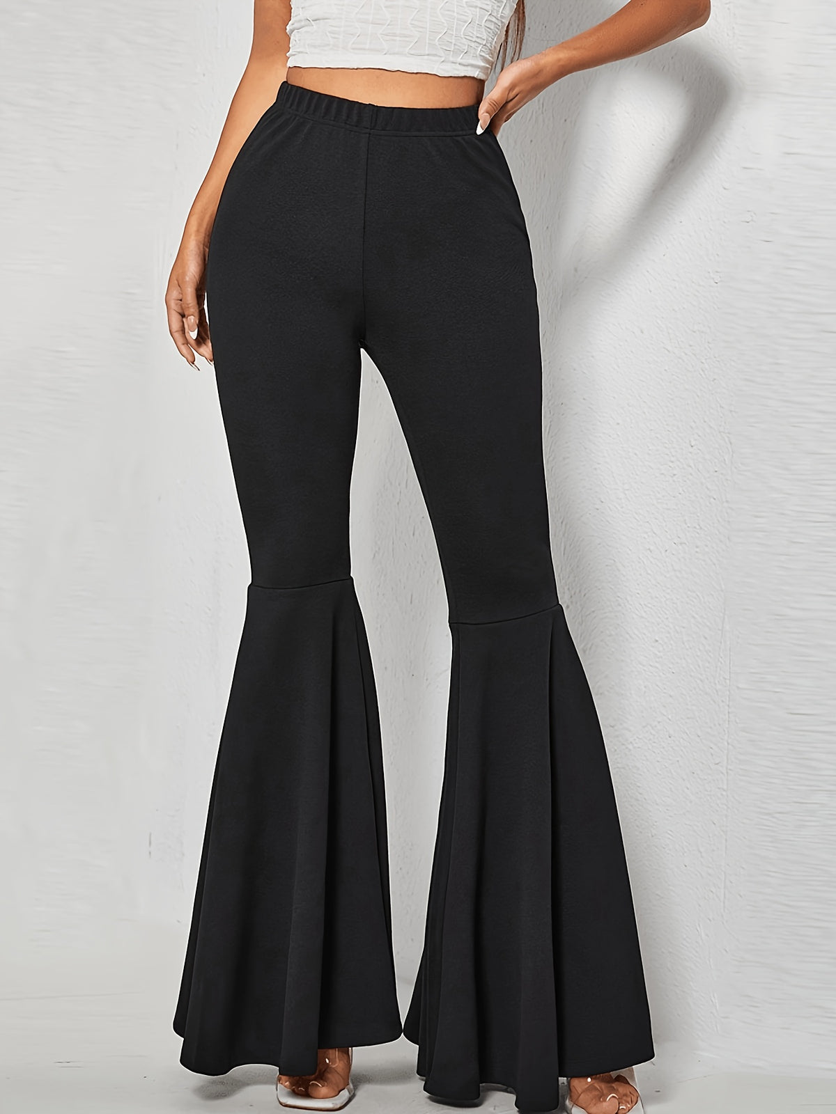 Waist Cinching Slim Thigh Flare Yoga Pants - Black