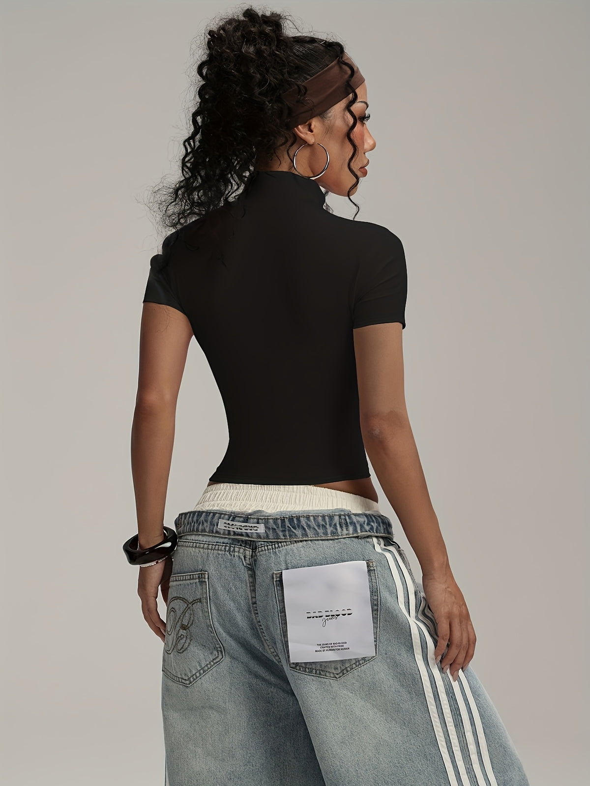 Contrast Piping Short Sleeve Zip Top - Black