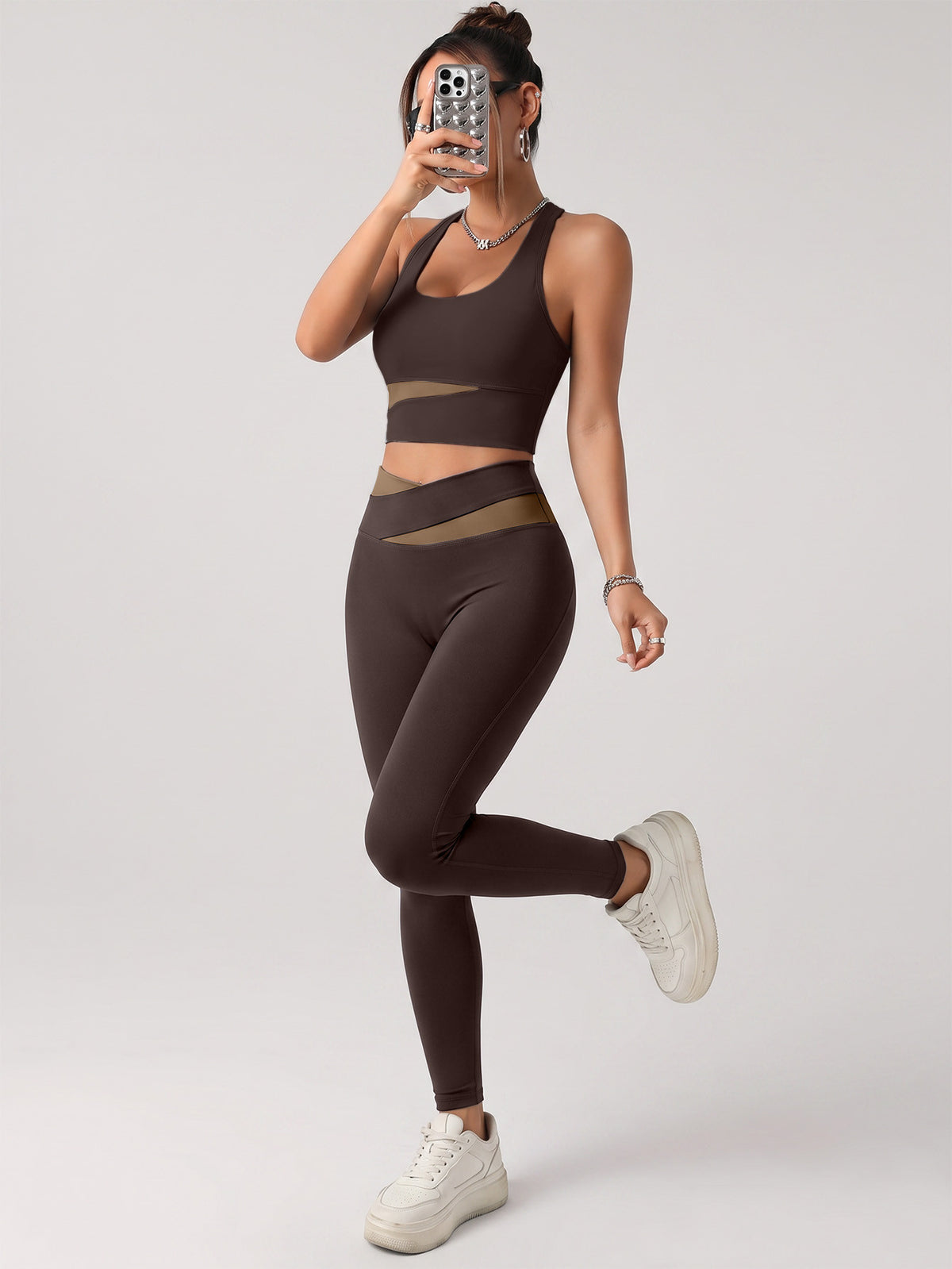 Contrast Bra & Lifting Yoga Pants Set - Brown