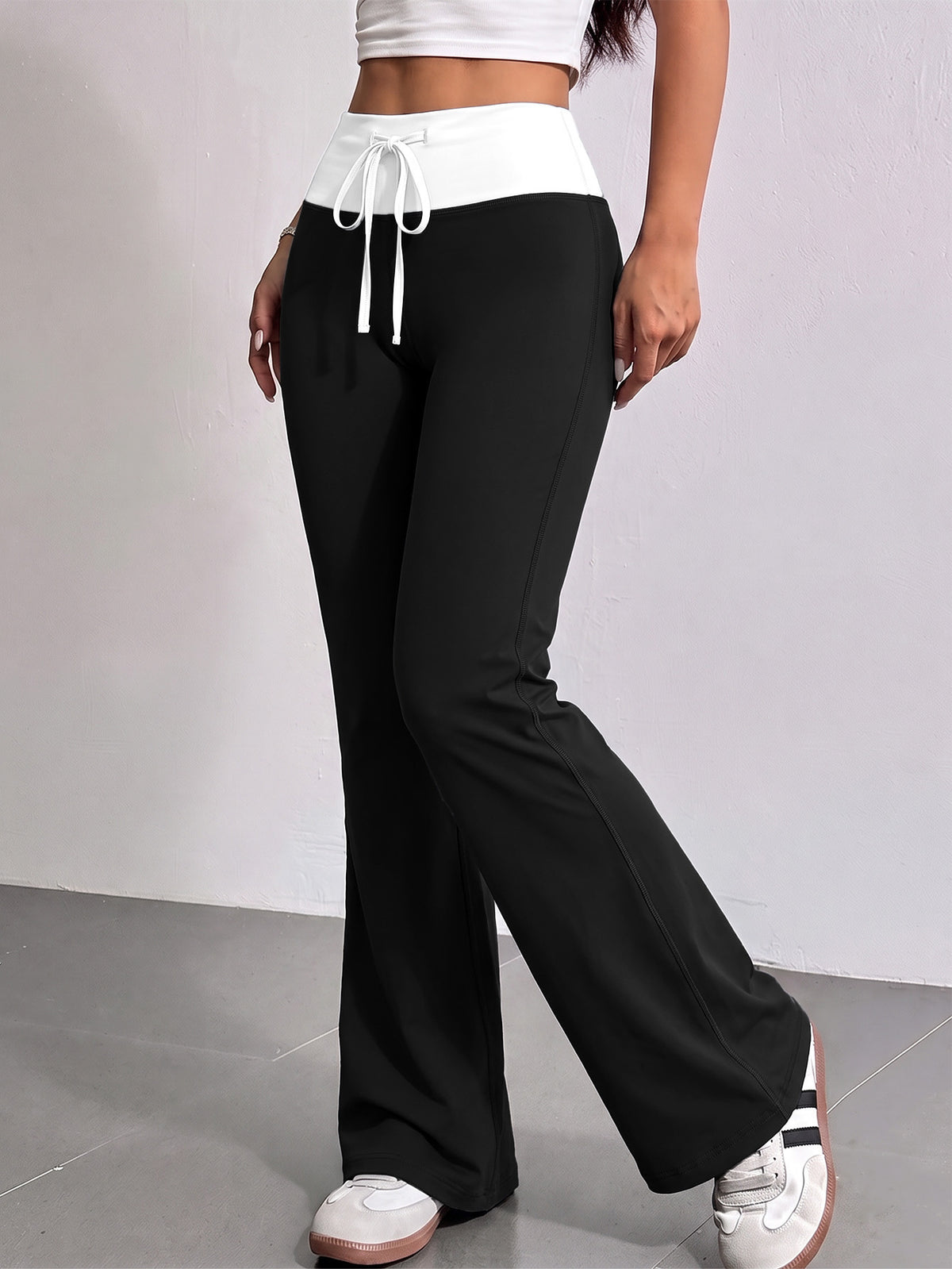 Contrast Waist Drawstring Straight Yoga Pants - Black