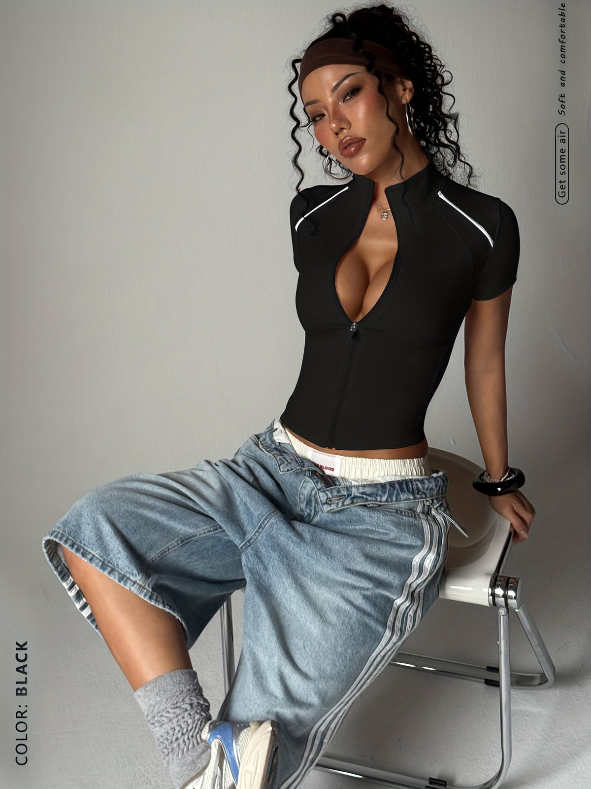 Short Sleeve Zip Top - Black