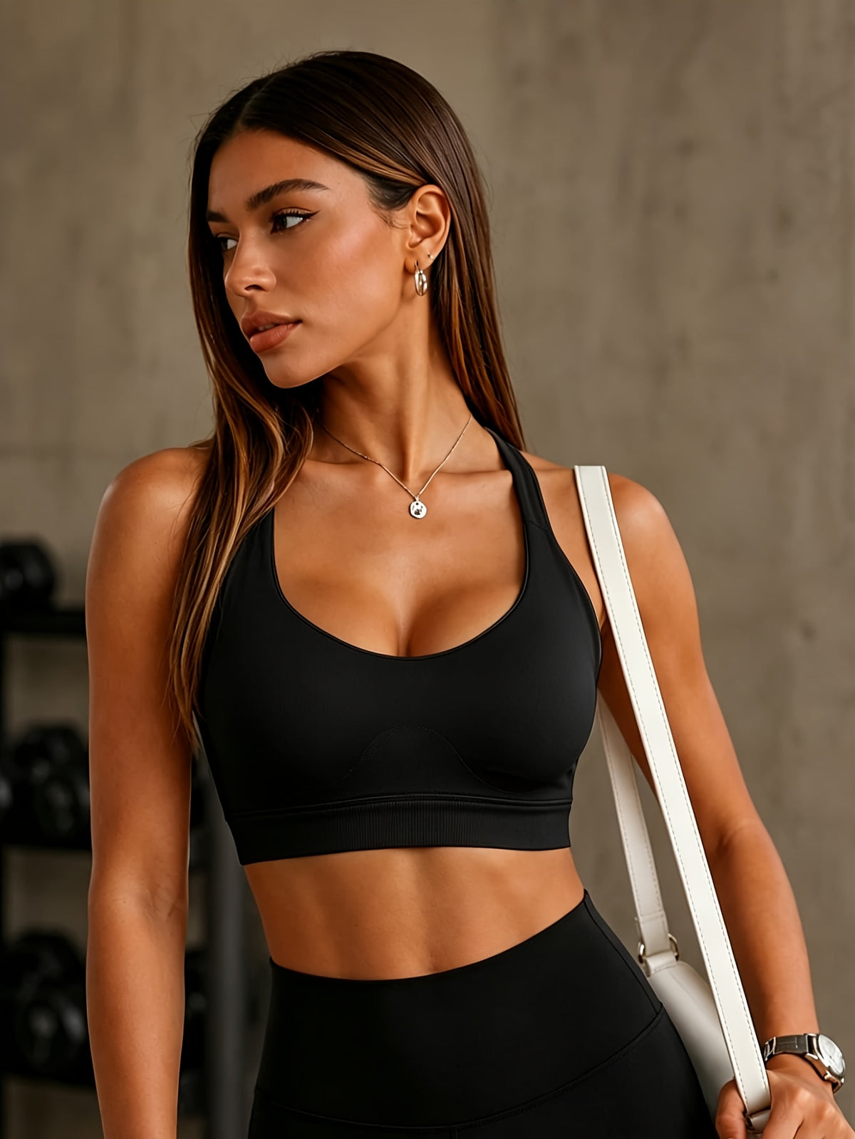 Strappy Back Solid Sports Bra - Black
