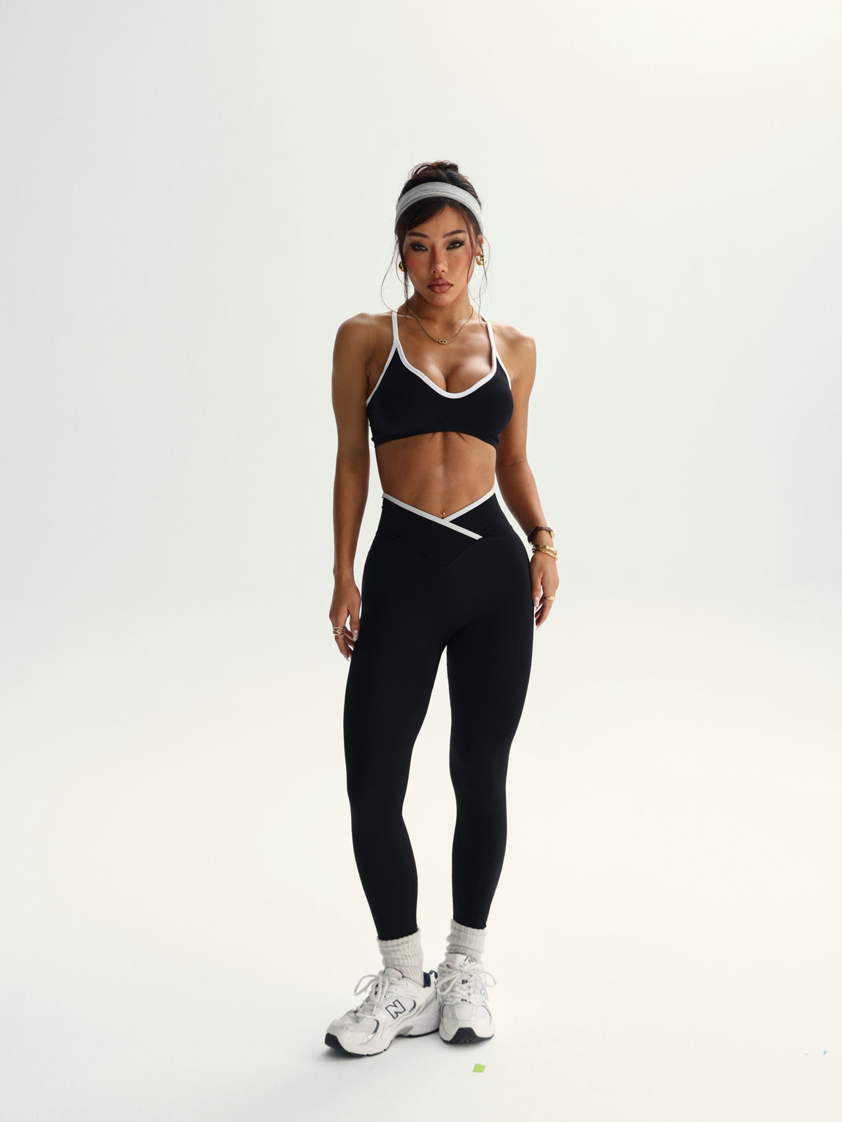 Cross Back Bra & Leggings Set - Black