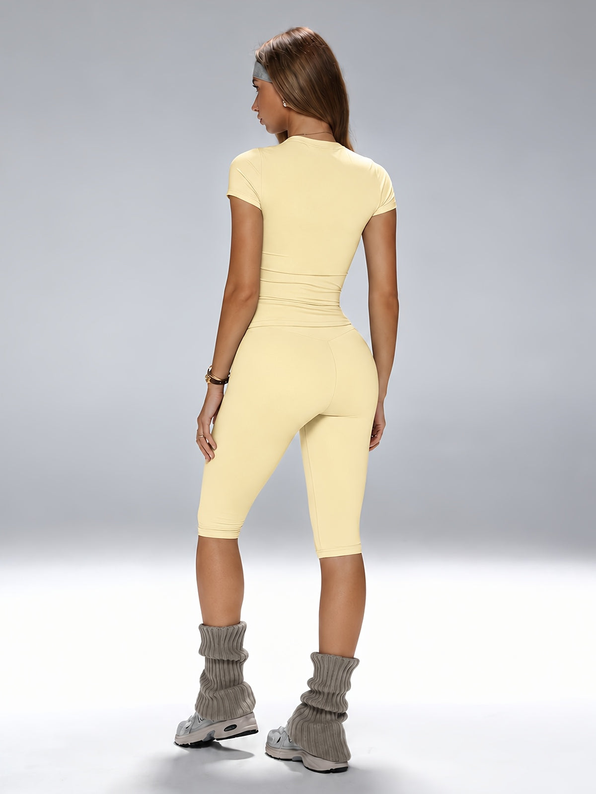 Round Neck Tee & Lifting Cropped Pants Set - Cream Yellow