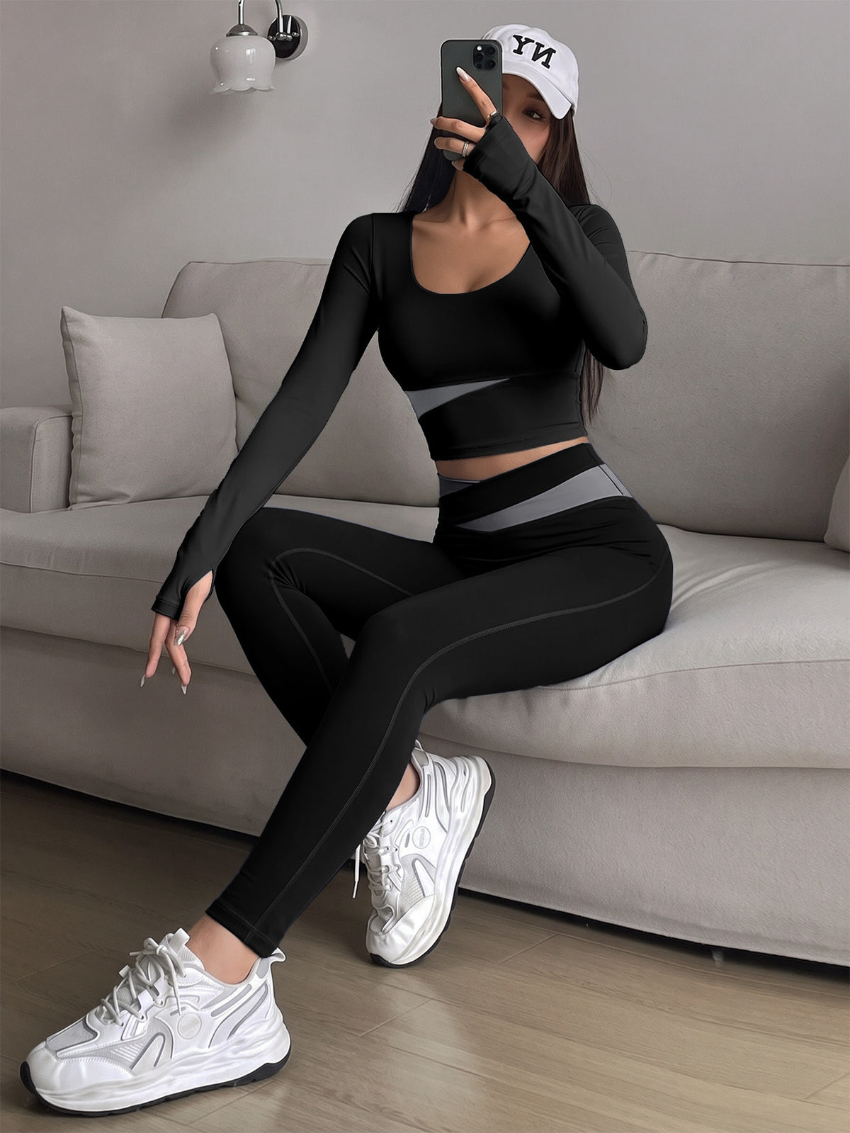 Spliced Finger Tab Crop Top & Pants Set - Black