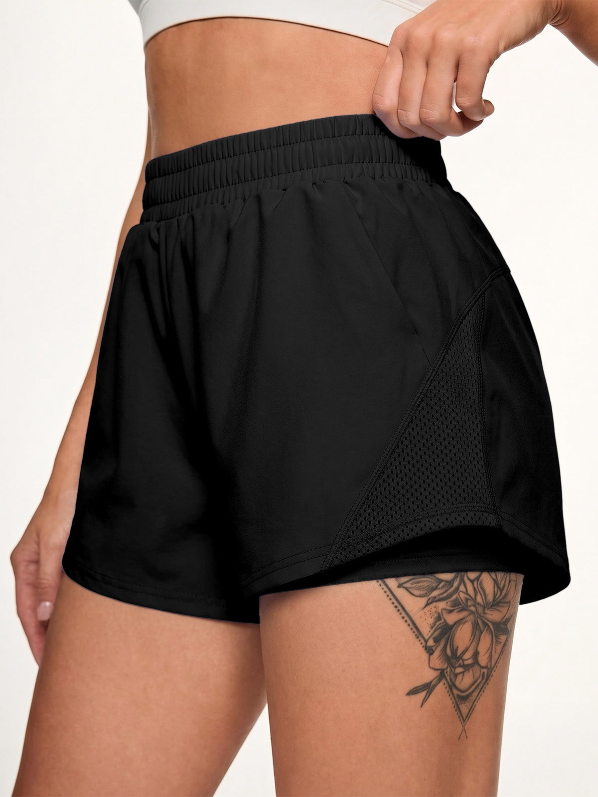 Split Hem Mesh Pocket Running Shorts - Black