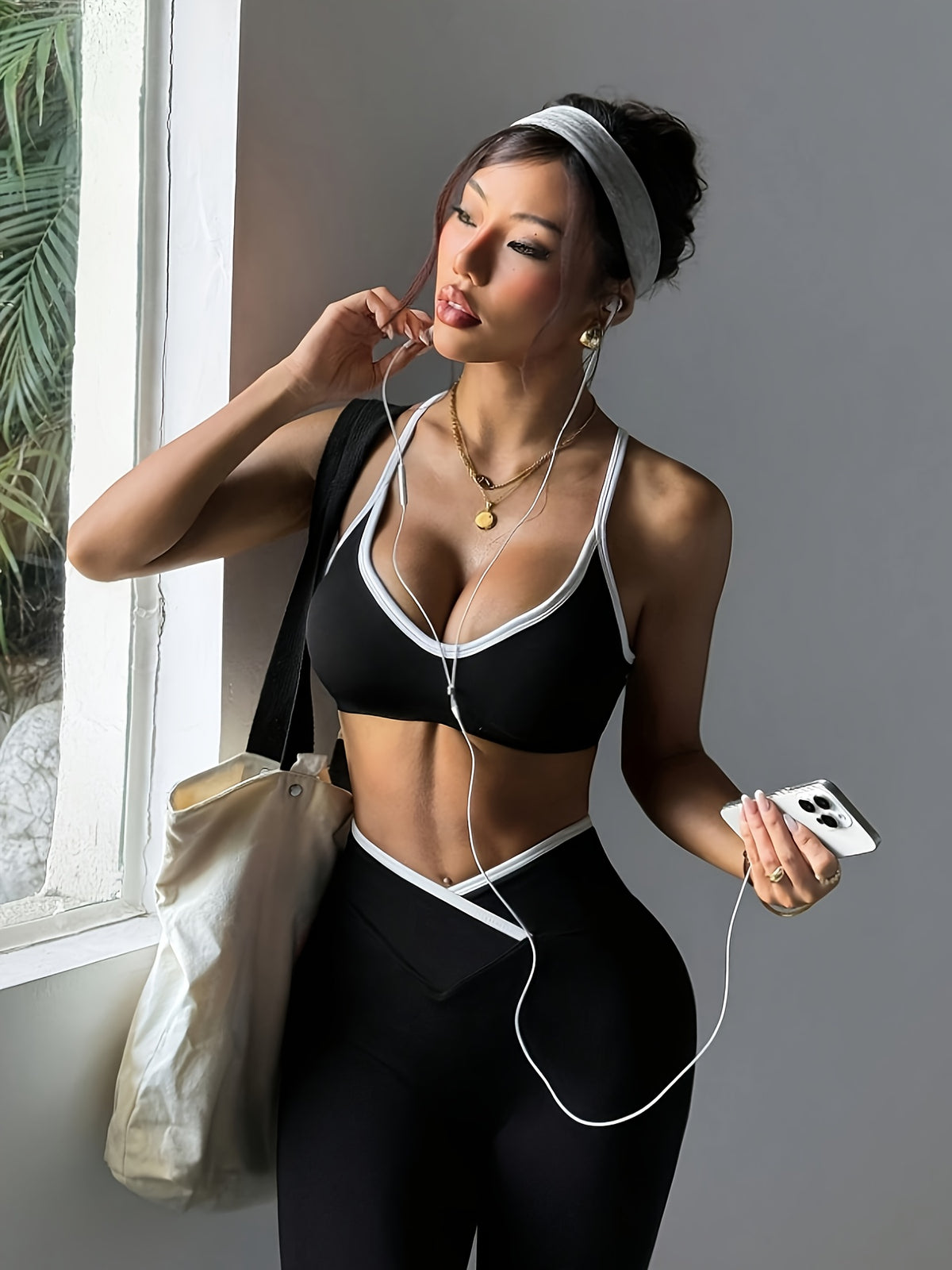 Cross Back Bra & Leggings Set - Black