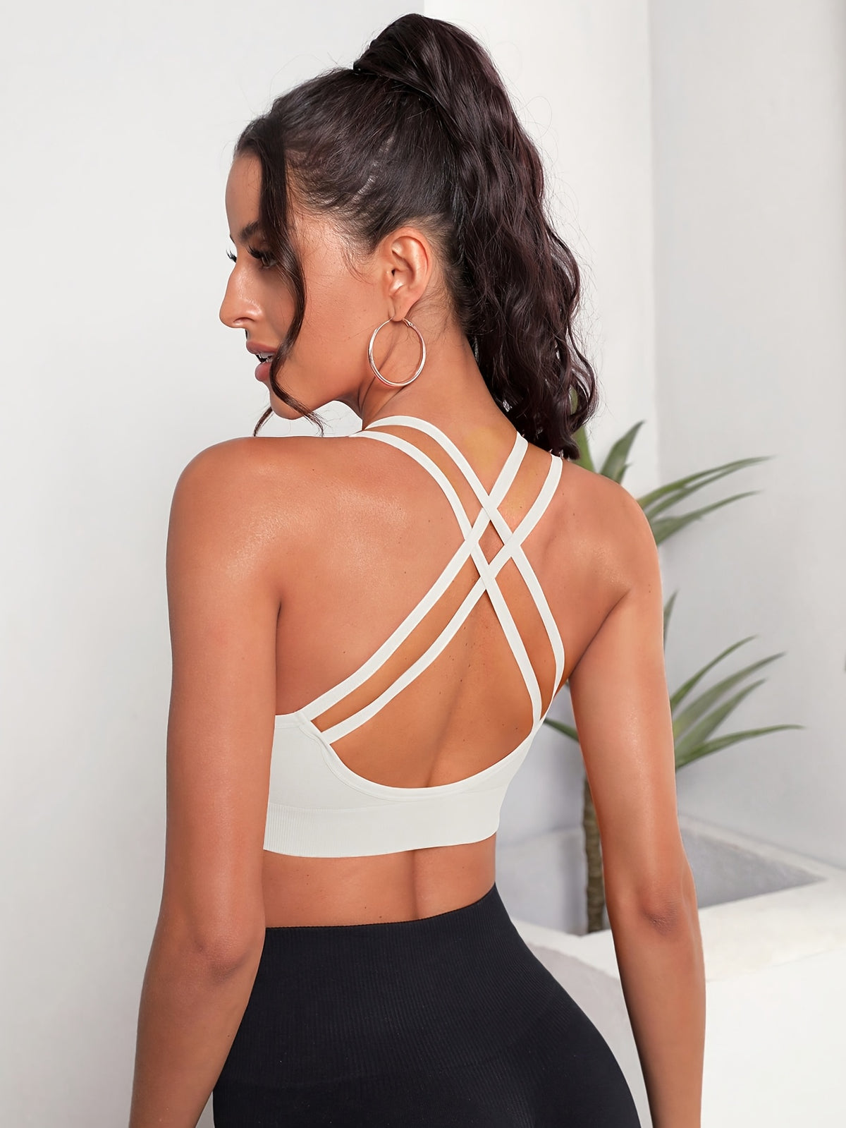 Crossback Sports Bra - White