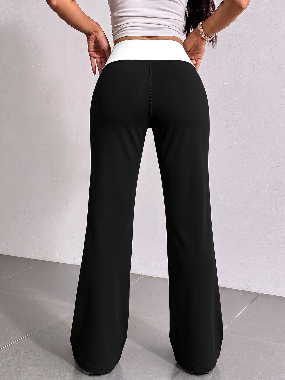 Contrast Waist Drawstring Straight Yoga Pants - Black