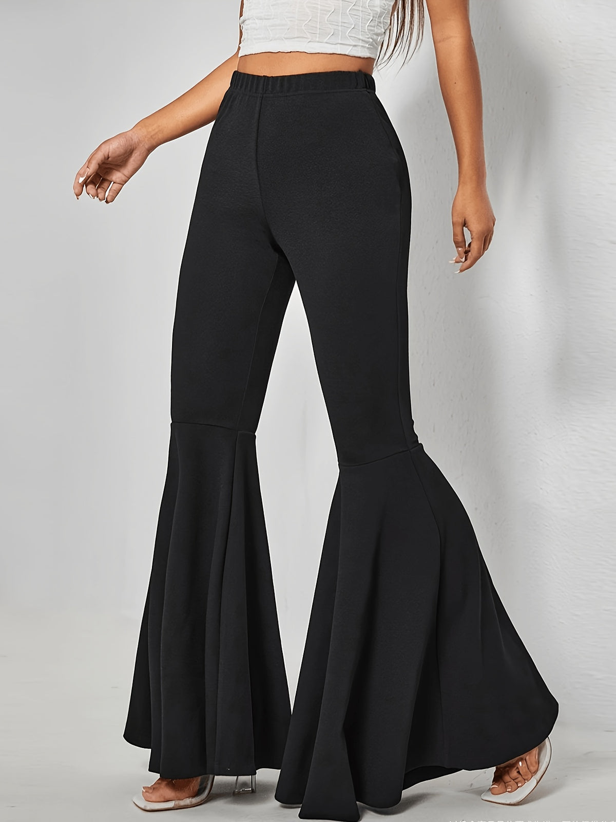 Waist Cinching Slim Thigh Flare Yoga Pants - Black