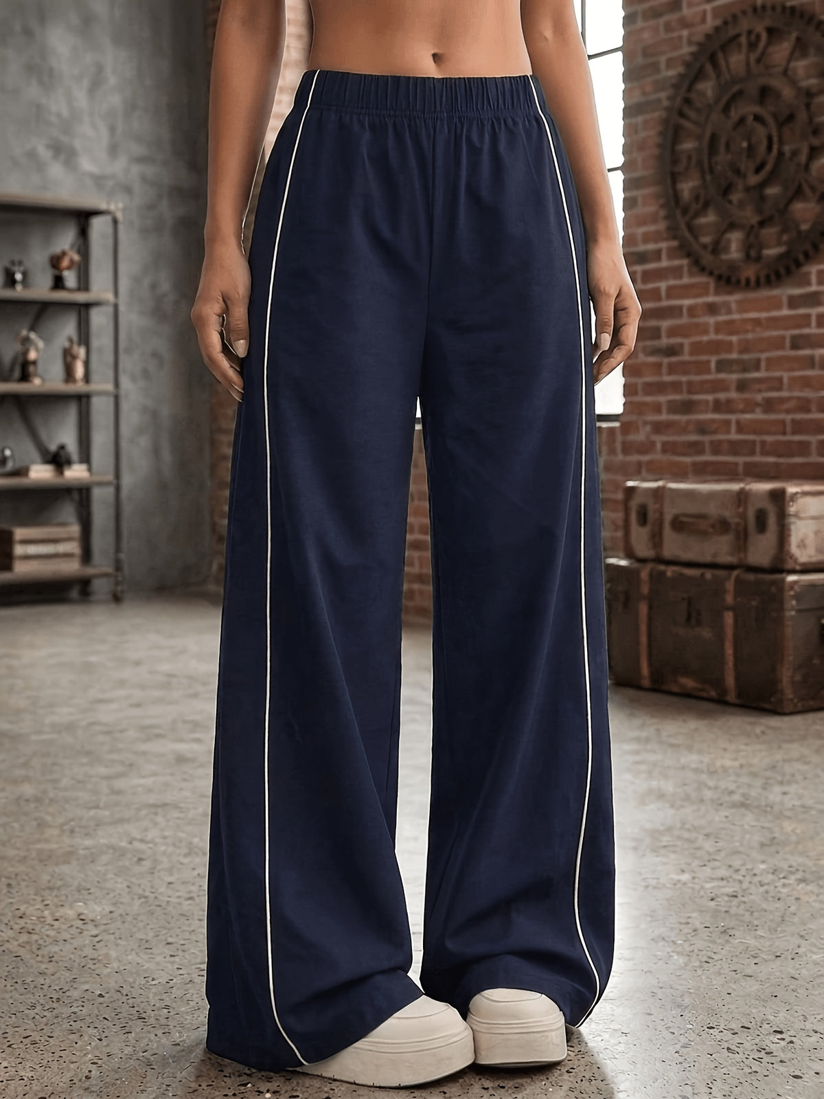 Side Stripe Wide Leg Pants - Navy