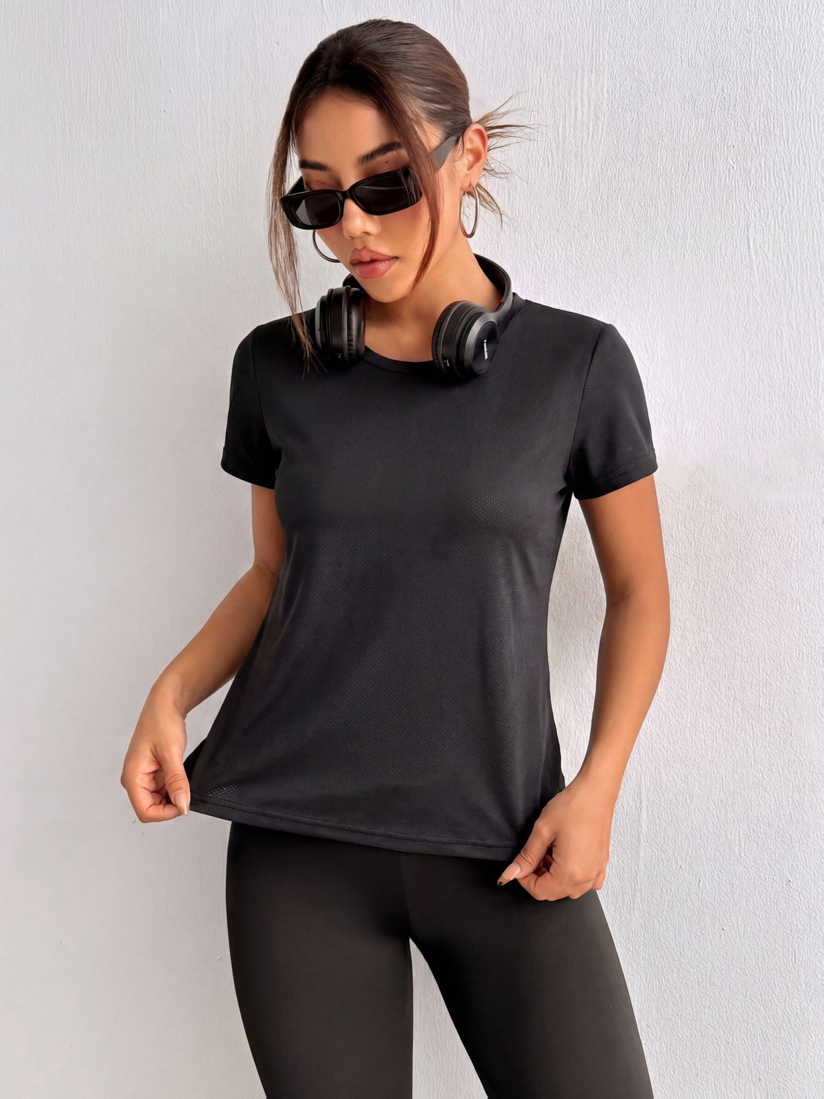 Slim Mid Sleeve Round Neck Tee - Black