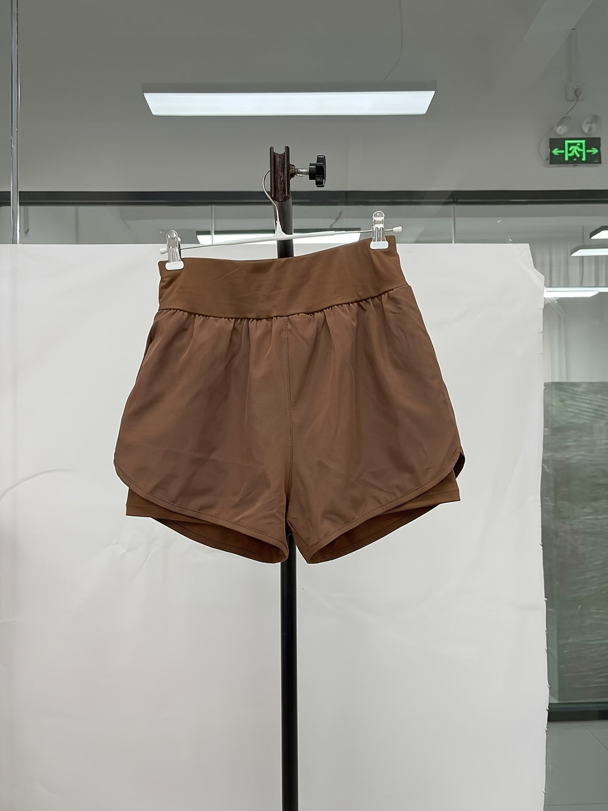 Loose Fit Yoga Shorts - Olive Brown