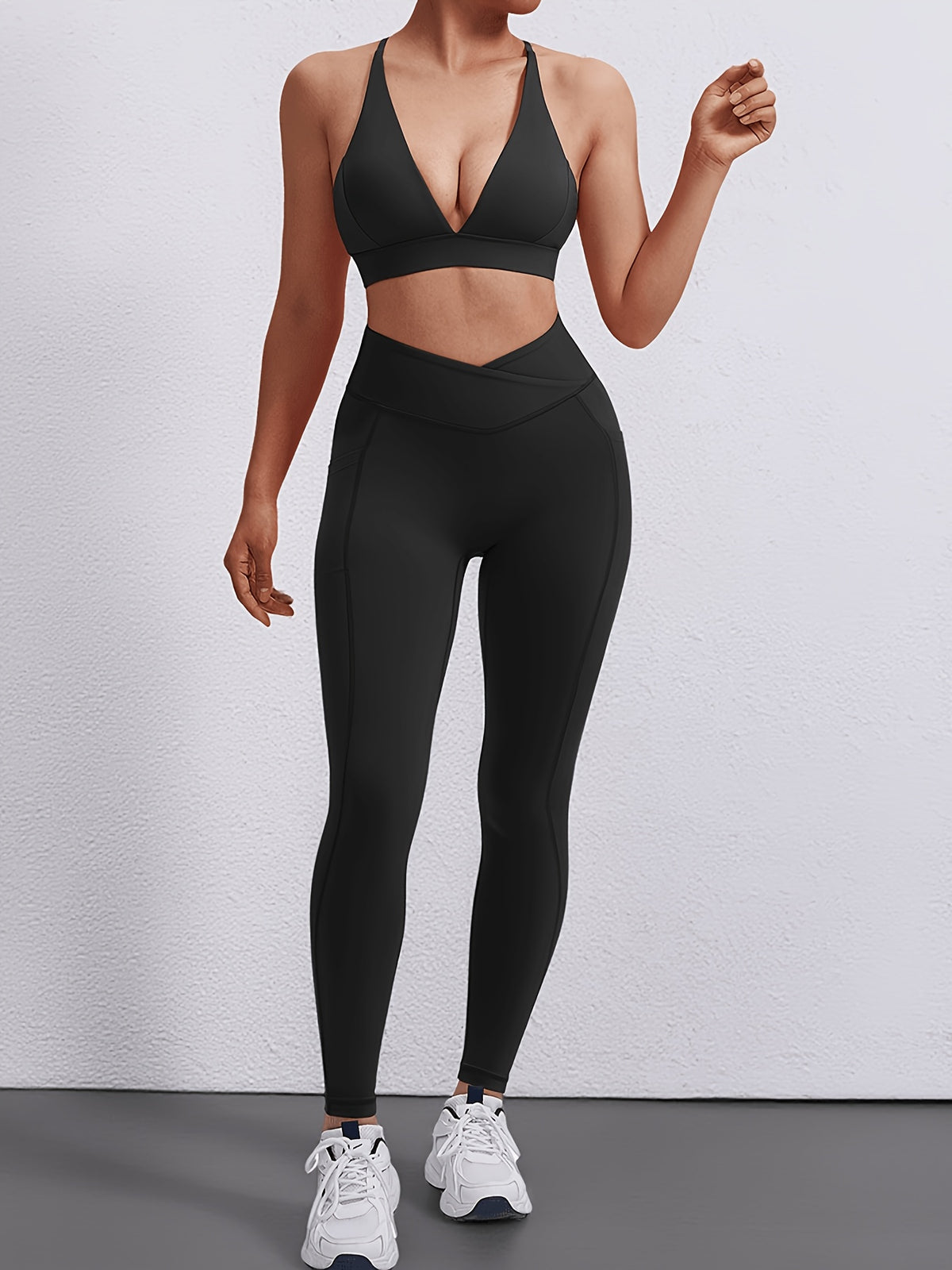 Spaghetti Strap Bra & Pocket Leggings Set - Black