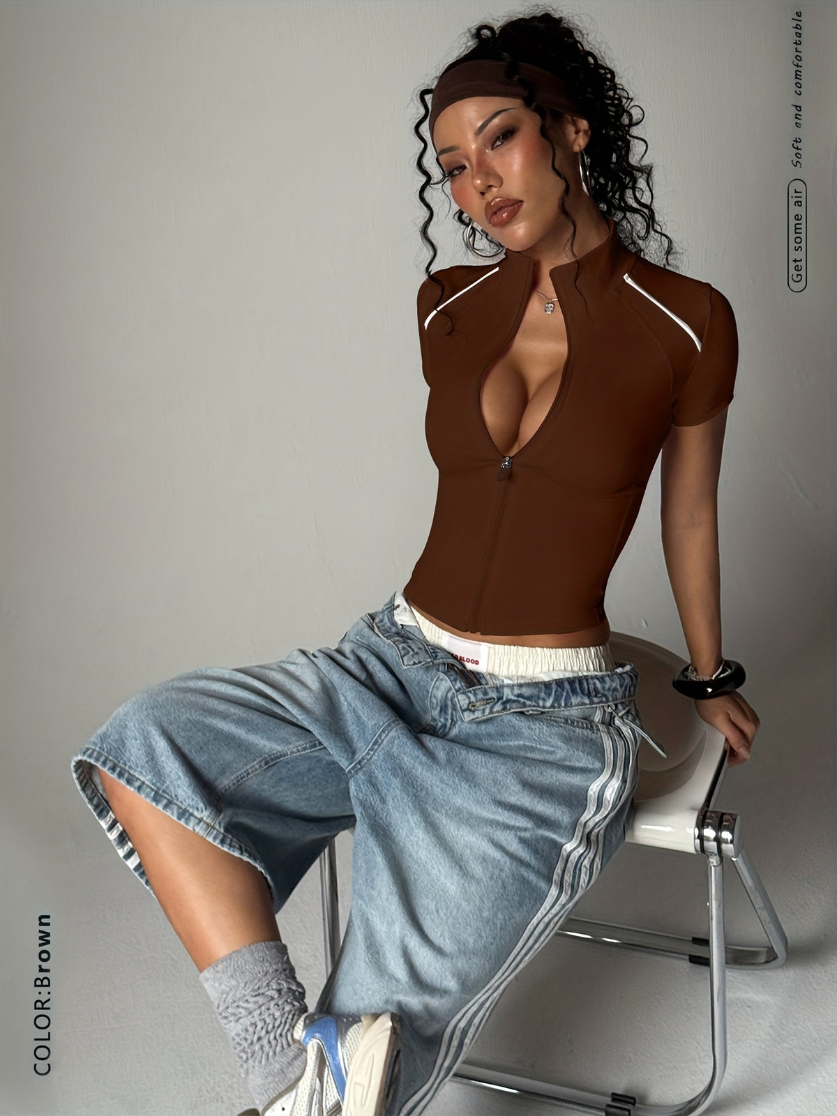 Short Sleeve Zip Top - Dark Brown