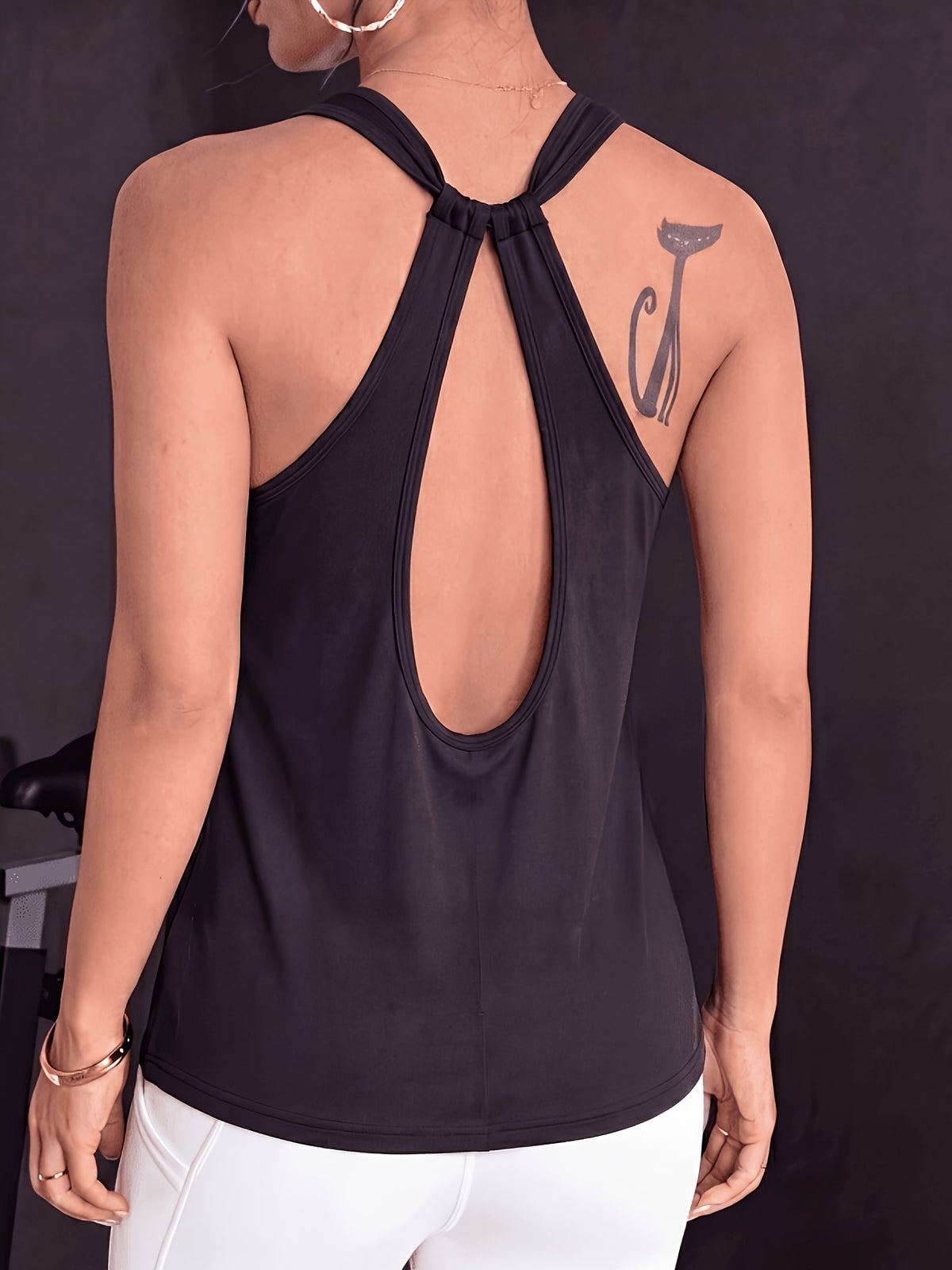 Keyhole Twist Back Tank - Black
