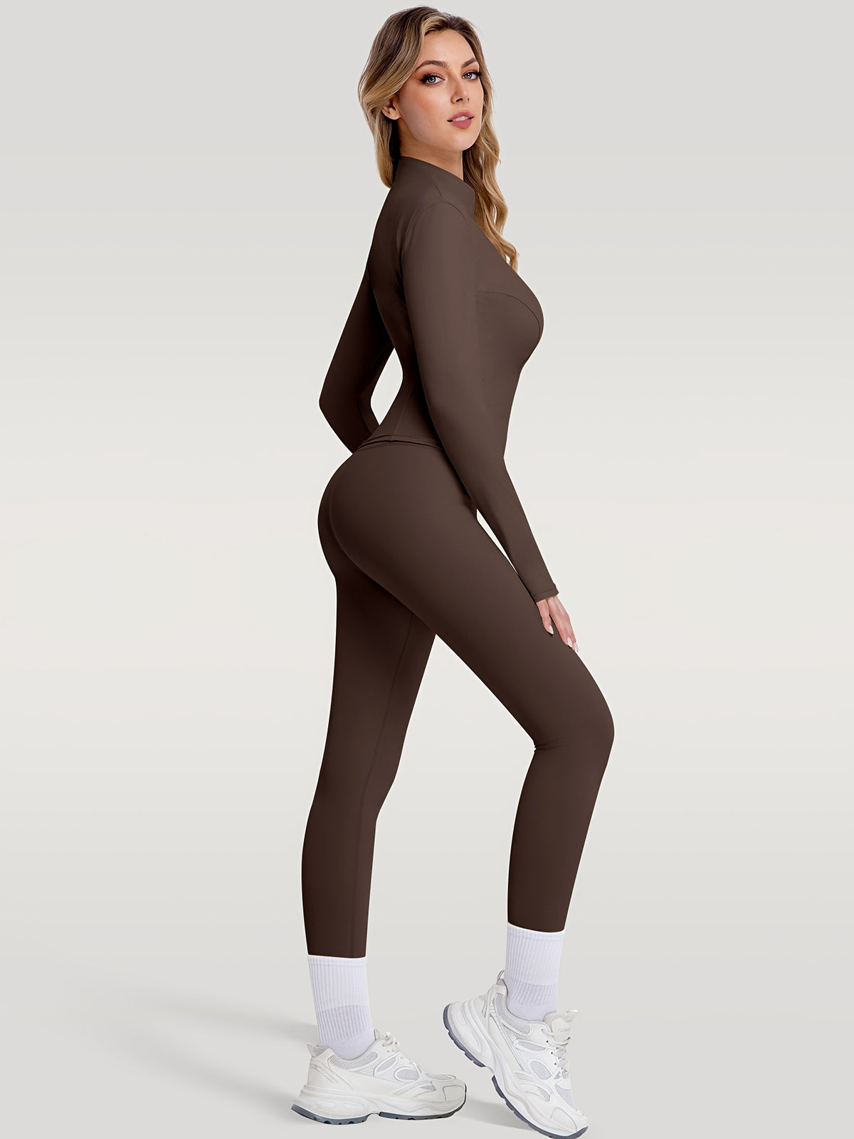 Figure Hugging Jacket & Pants Set - Brown