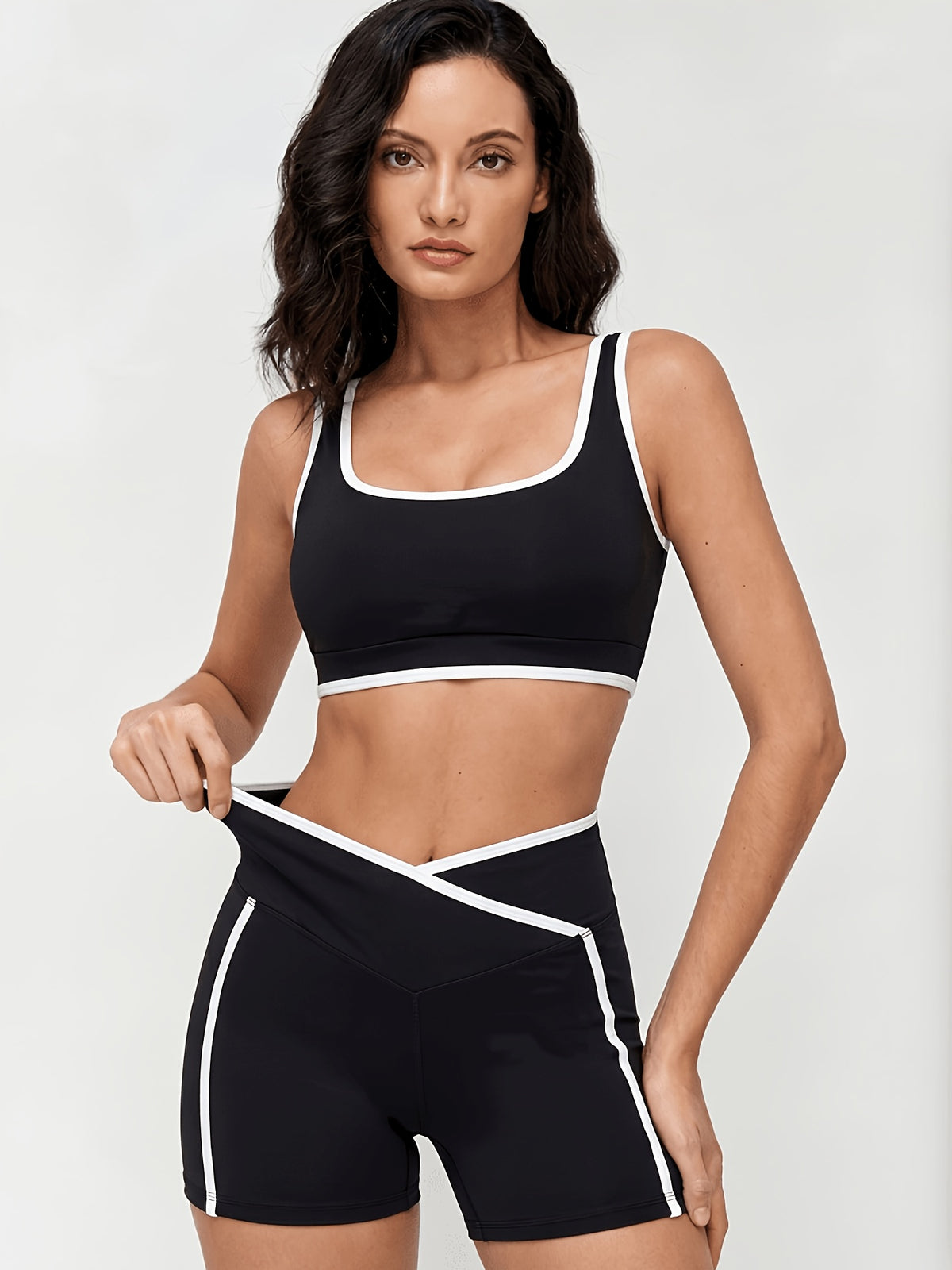 Contrast Trim Bra & Shorts Set - Black & White