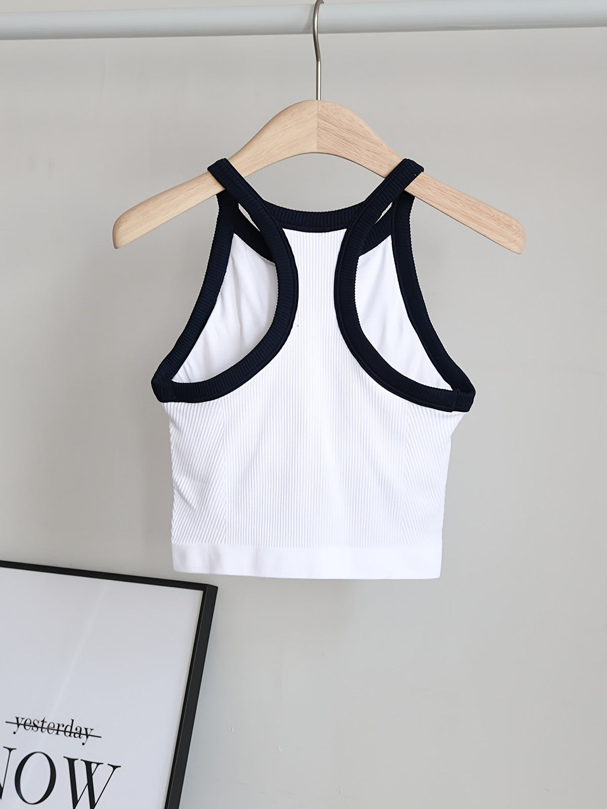 Contrast Panel Yoga Vest Bra - Milky