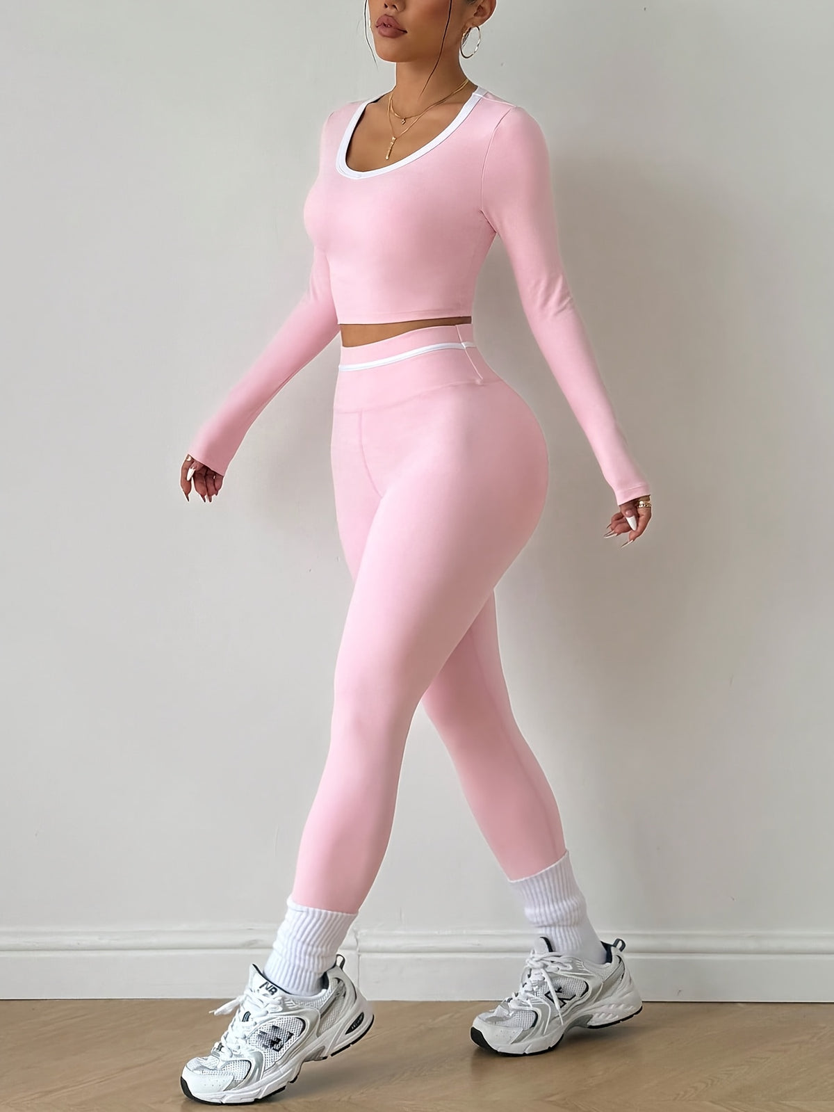 Long Sleeve Crop Top & Lifting Leggings Set - Pink