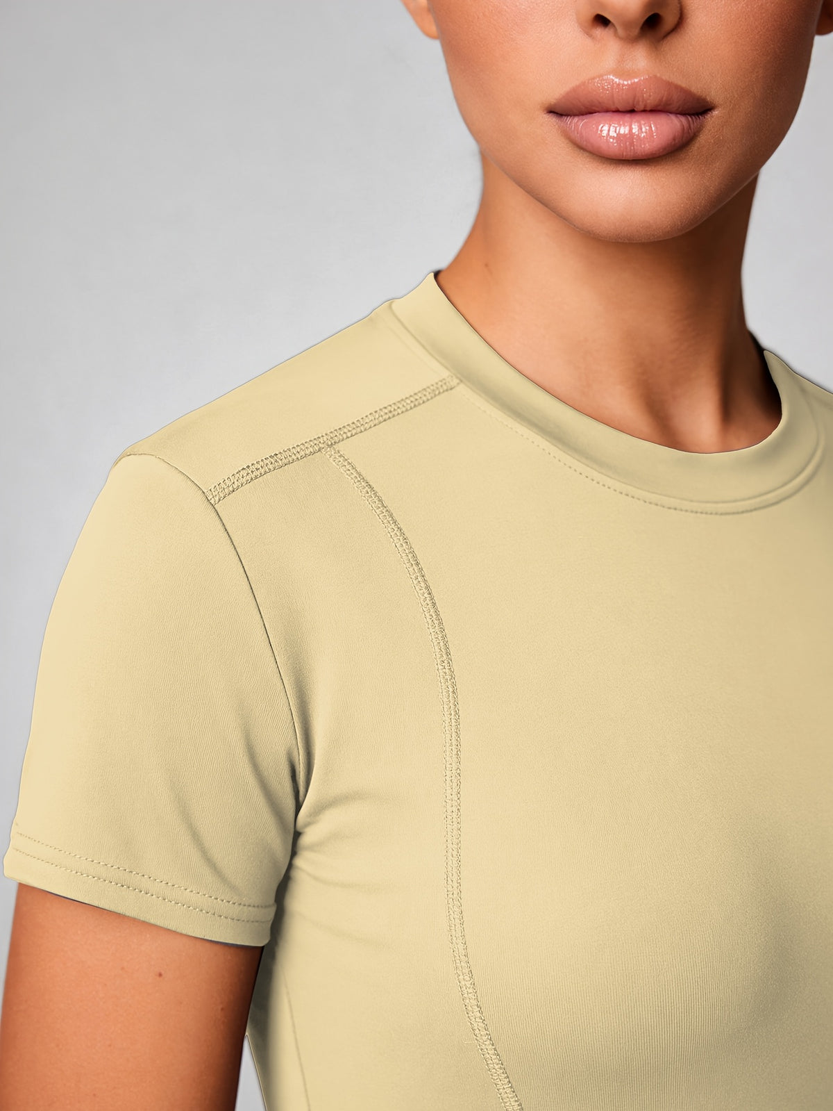 Quick-Dry Round Neck Yoga Tee - Light Yellow
