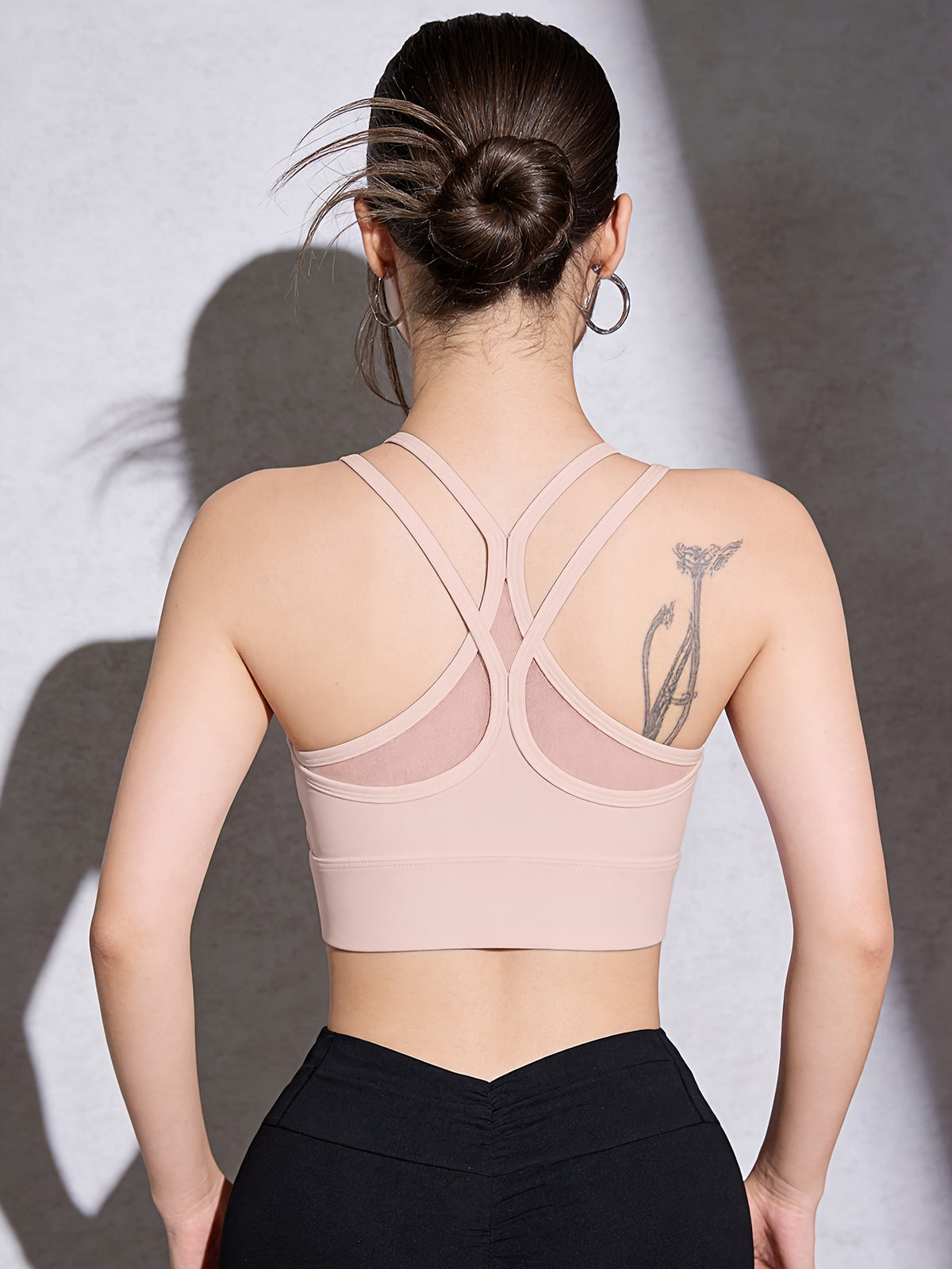 Criss-Cross Backless Padded Sports Bra - Pale Pinkish Gray
