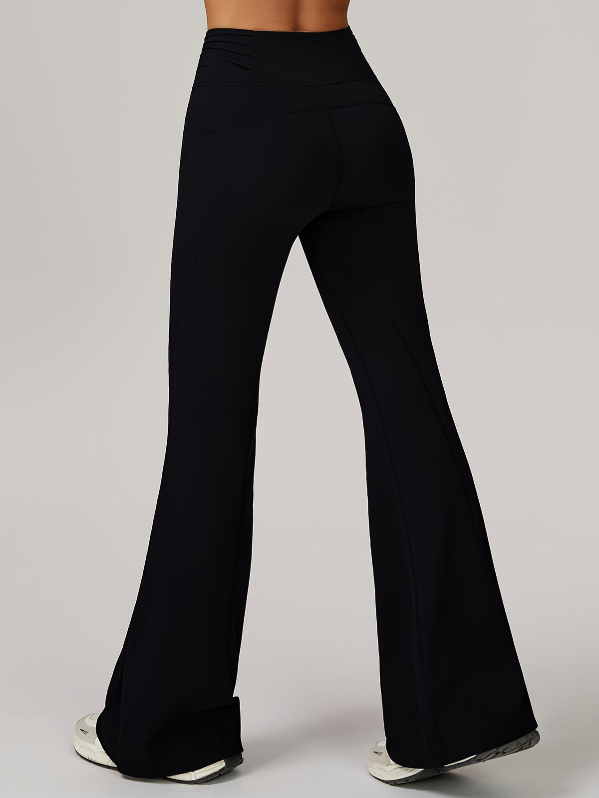 Fitted Flare Yoga Pants - Black