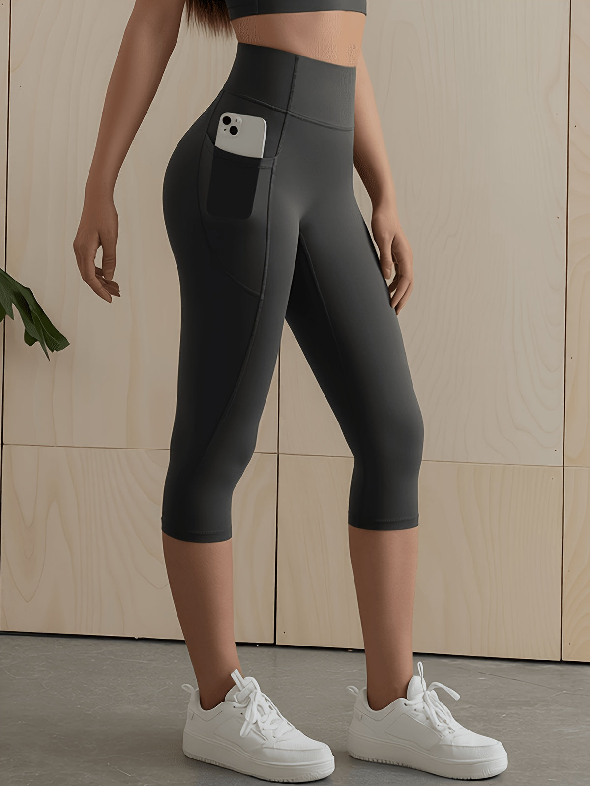 Compression Pocket Capri Leggings - Grey