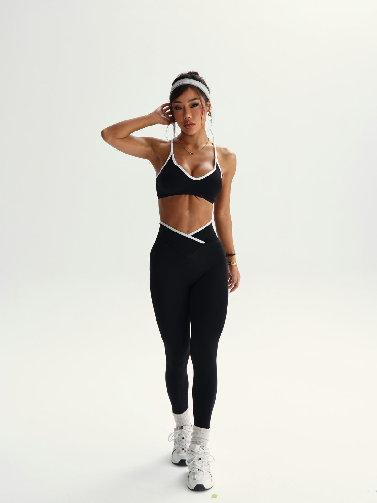 Cross Back Bra & Leggings Set - Black
