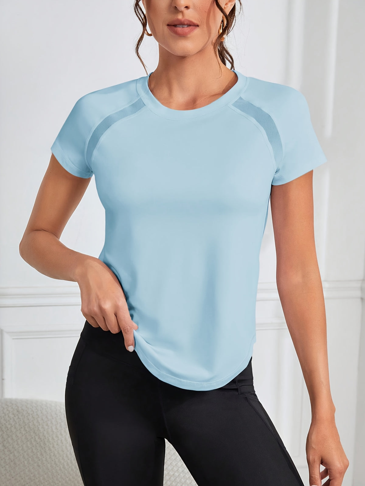 Mesh Spliced Quick-Dry Sports Tee - Light Blue