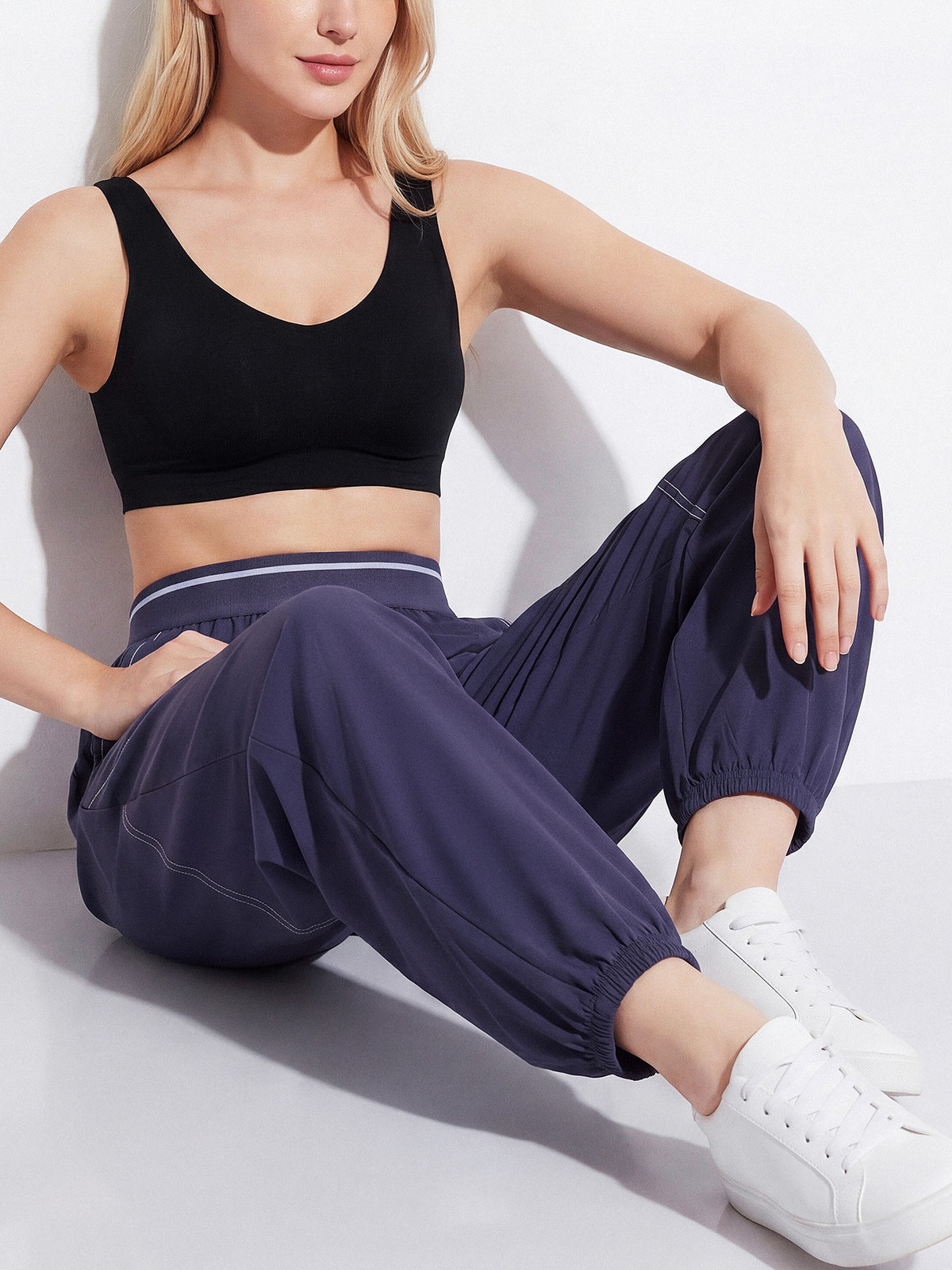 Piped Cuffed Joggers - Navy