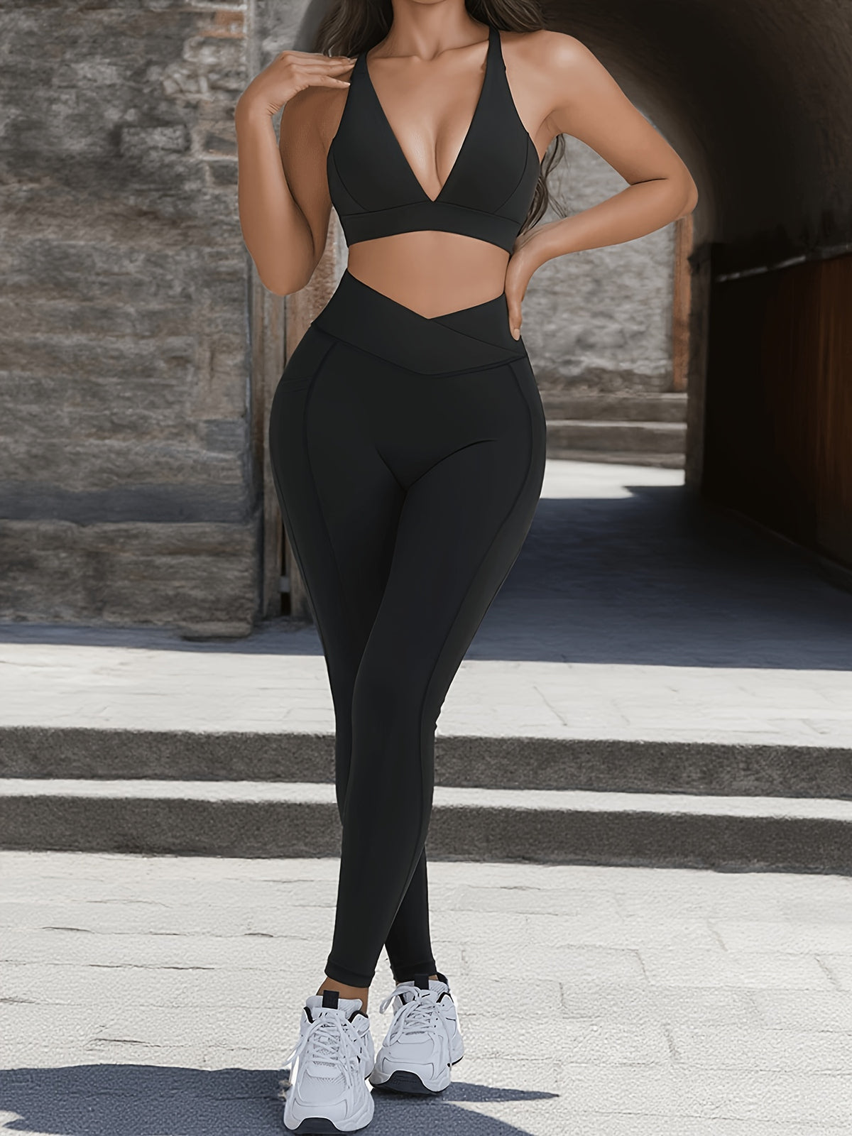 Spaghetti Strap Bra & Pocket Leggings Set - Black