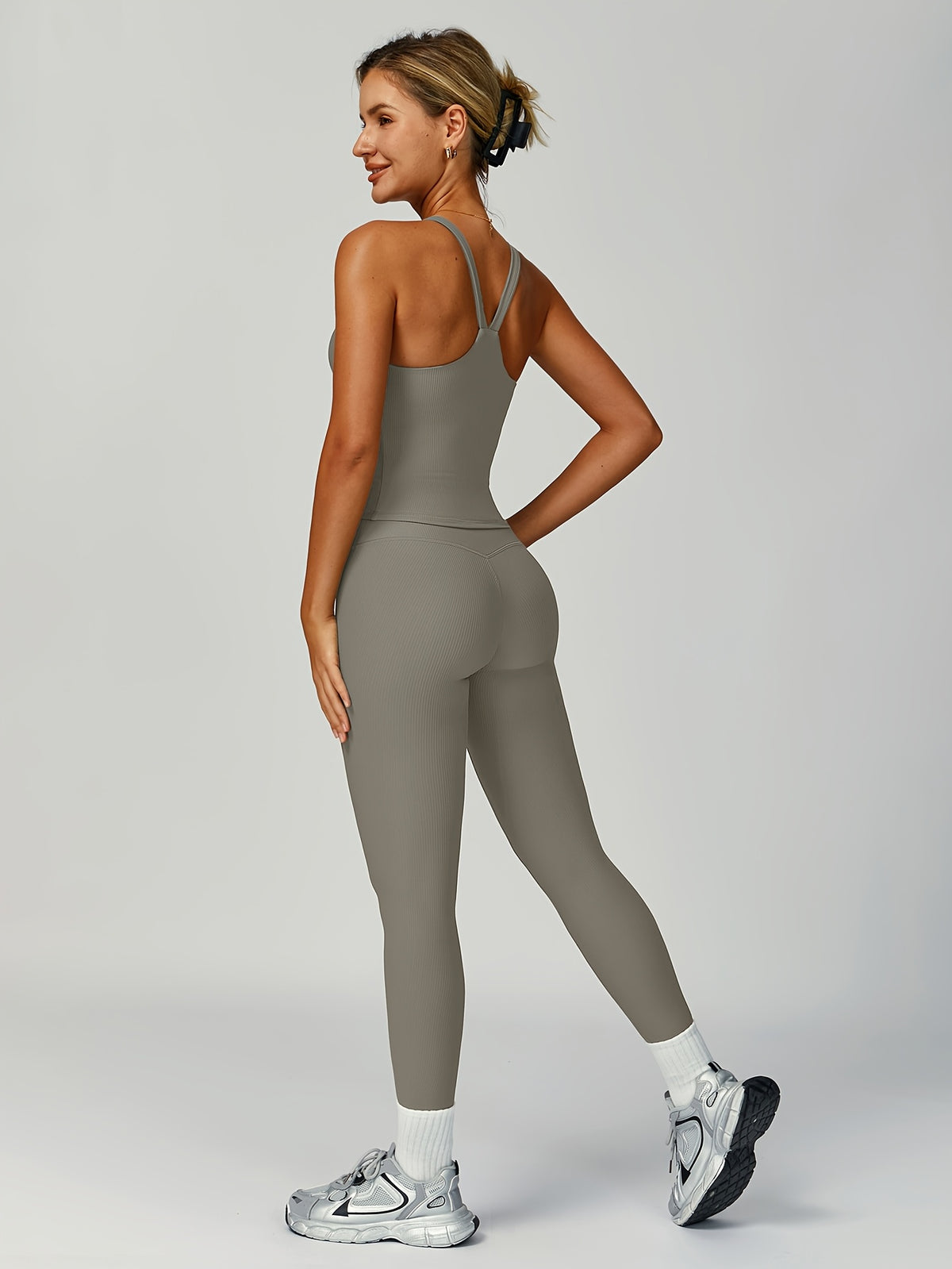 Classic Tank & Pants Set