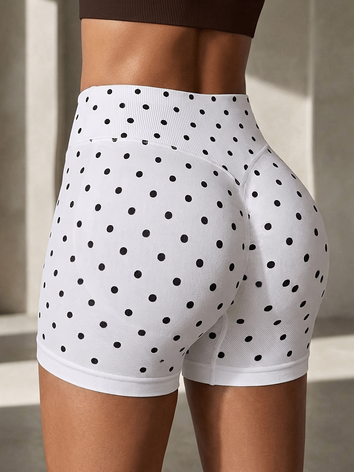 Scrunch Butt Sculpt Shorts - White Polka Dot