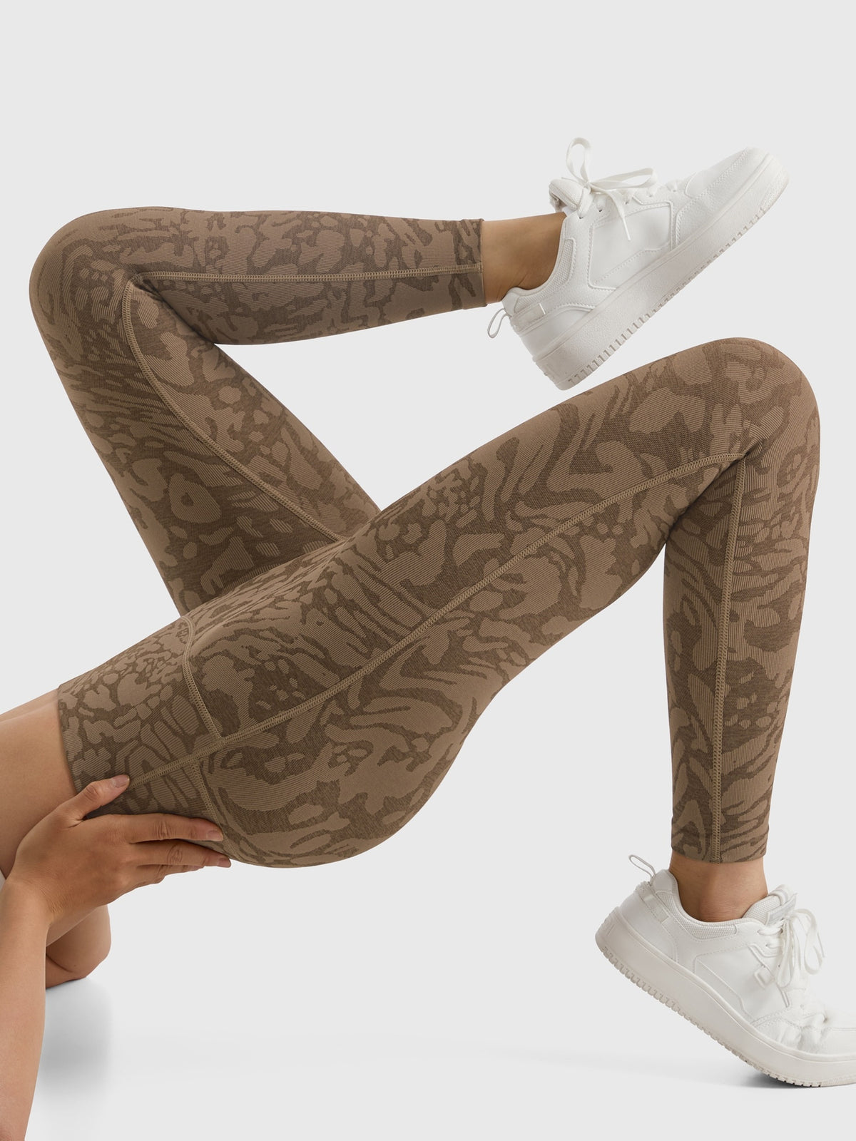 Non-Sheer Full Length Elastic Waist Leggings - Brown Leopard