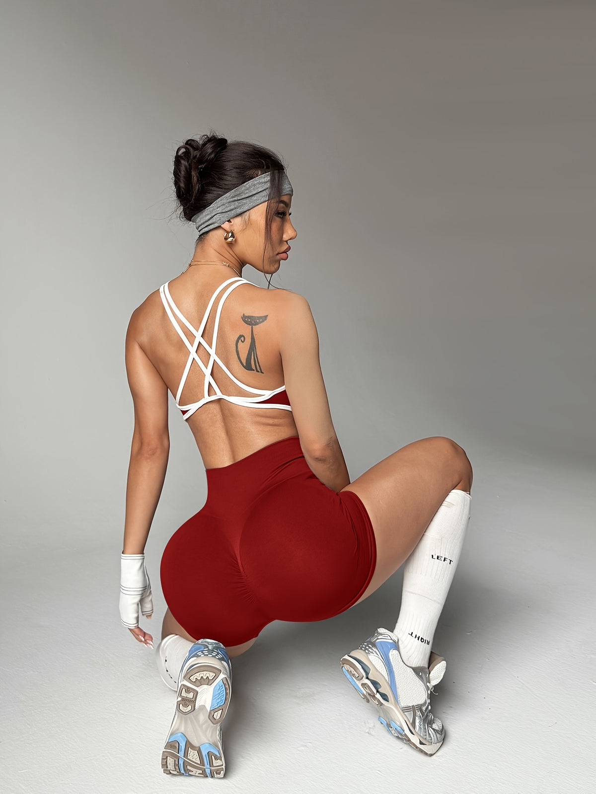 Seamless Stretch Sports Bra & Shorts Set - Burgundy