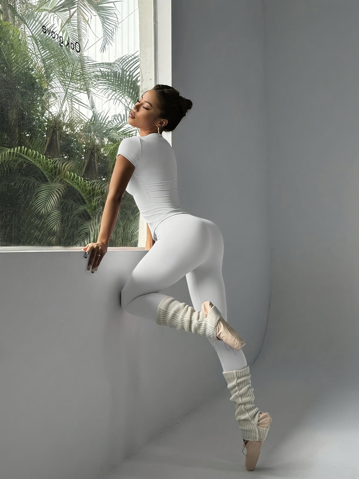 Cropped Tee & Leggings Set - Light Grey